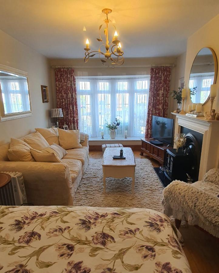 124 ,Castlelawn Heights, Headford Road Galway Homestay Exteriér fotografie